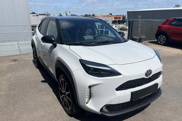 Toyota Yaris Cross (2023) thumbnail 5