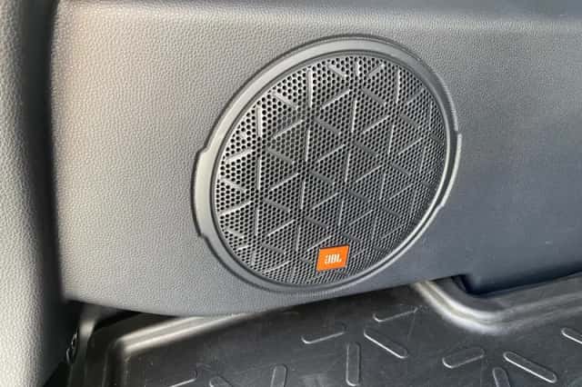 Toyota RAV4 (2022) thumbnail 4