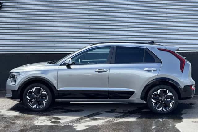 Kia Niro EV (2024) thumbnail 2