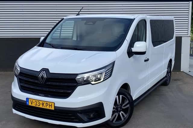 Renault Trafic (2024) thumbnail 1