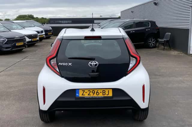Toyota Aygo (2024) thumbnail 5
