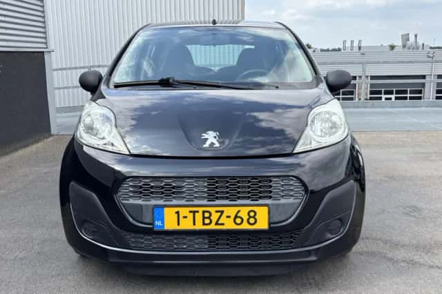 Peugeot 107 (2014) thumbnail 5