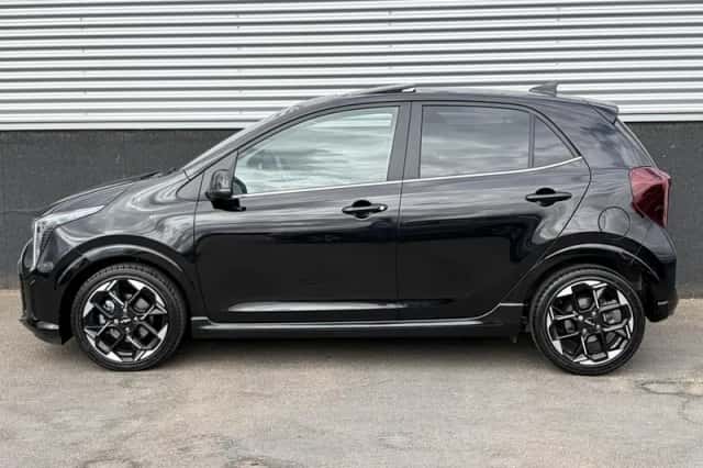 Kia Picanto (2024) thumbnail 2
