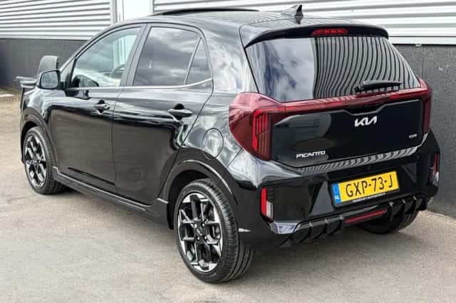 Kia Picanto (2024) thumbnail 5