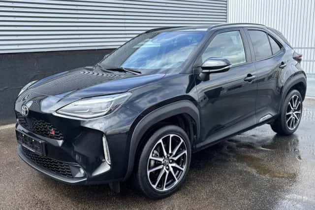 Toyota Yaris Cross (2024) thumbnail 3