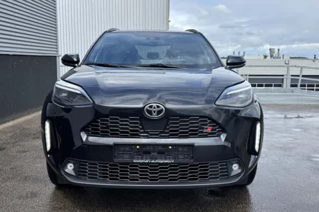 Toyota Yaris Cross (2024) thumbnail 4