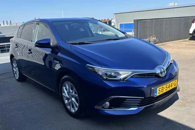 Toyota Auris (2018) thumbnail 6