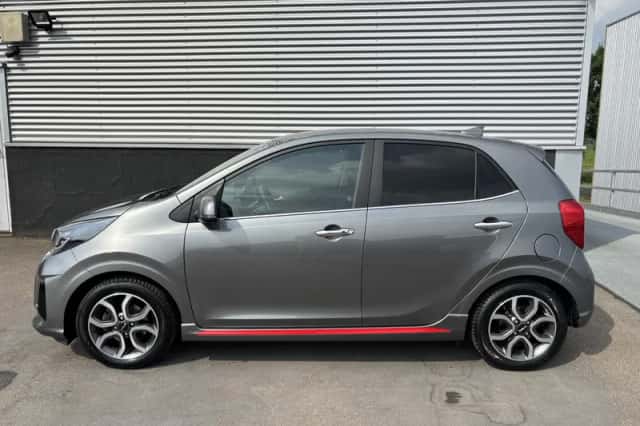 Kia Picanto (2021) thumbnail 3