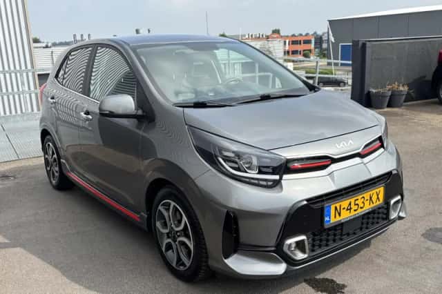 Kia Picanto (2021) thumbnail 5