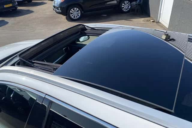 Kia Optima (2019) thumbnail 5