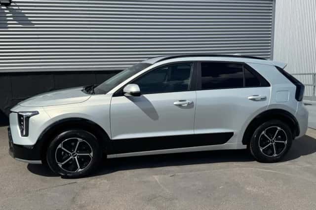 Kia Niro (2026) thumbnail 2