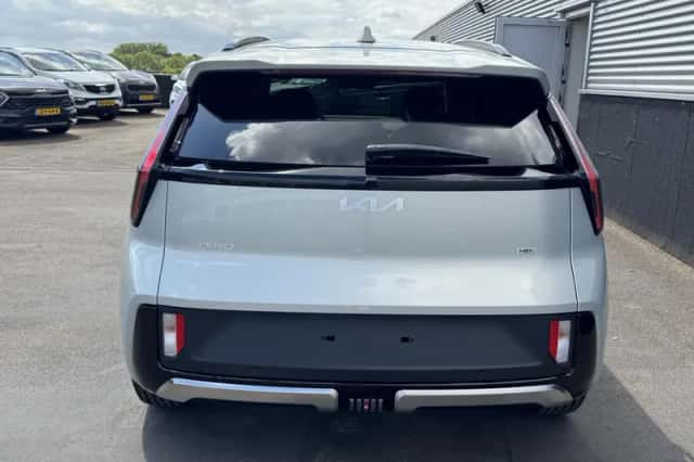 Kia Niro (2026) thumbnail 4