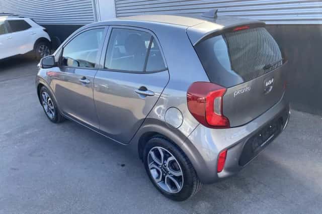 Kia Picanto (2023) thumbnail 4