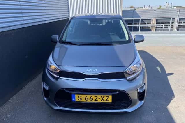 Kia Picanto (2023) thumbnail 6