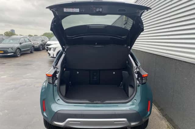 Toyota Yaris Cross (2025) thumbnail 6