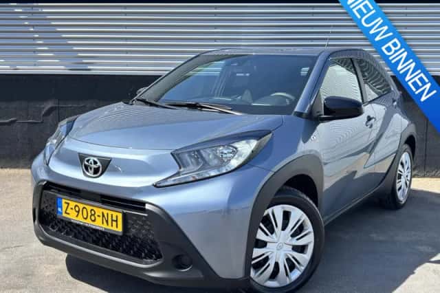 Toyota Aygo (2024) thumbnail 1