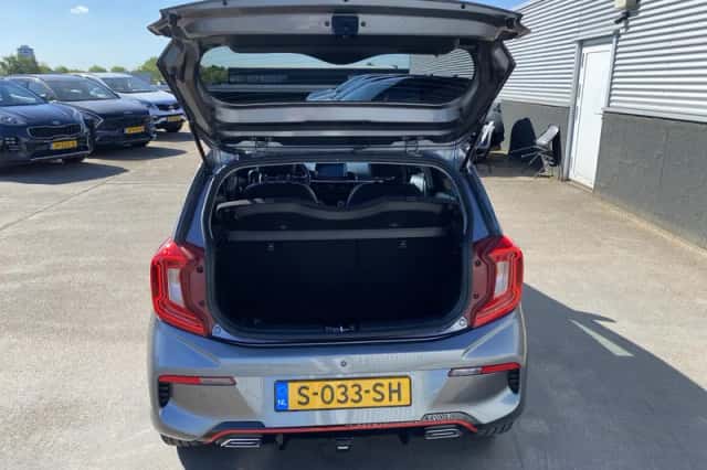 Kia Picanto (2023) thumbnail 6