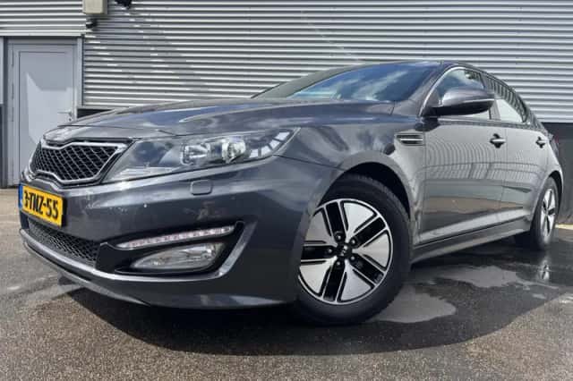 Kia Optima (2014) thumbnail 2