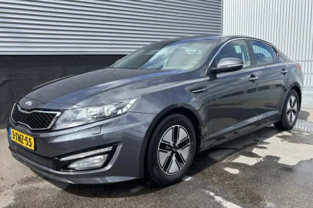 Kia Optima (2014) thumbnail 4