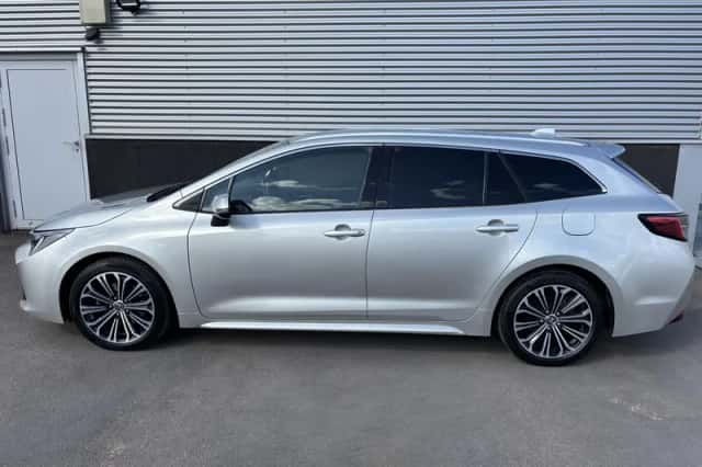 Toyota Corolla (2019) thumbnail 3