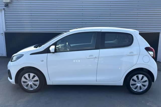 Peugeot 108 (2020) thumbnail 3
