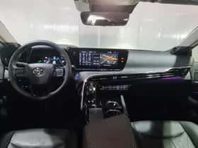 Toyota Mirai (2022) thumbnail 2