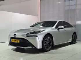 Toyota Mirai (2022) thumbnail 4