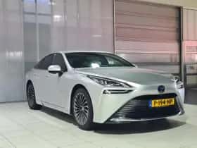 Toyota Mirai (2022) thumbnail 6