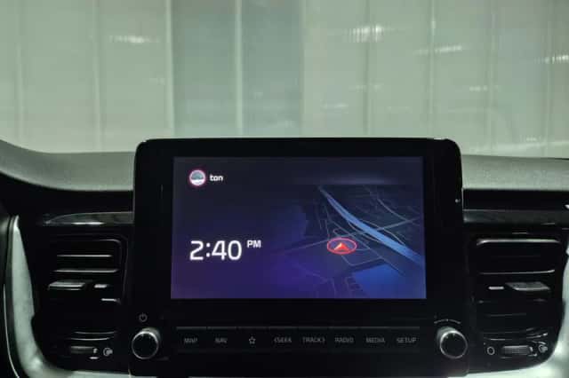 Kia Stonic (2021) thumbnail 13