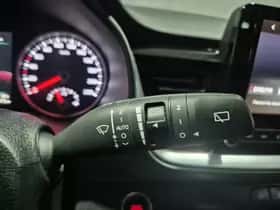 Kia Stonic (2021) thumbnail 26