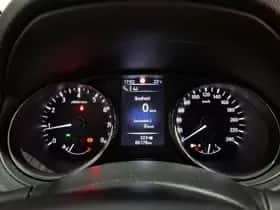 Nissan Qashqai (2017) thumbnail 11