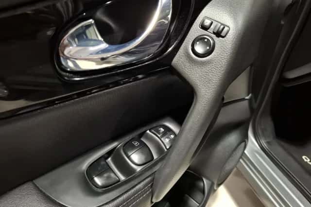 Nissan Qashqai (2017) thumbnail 36