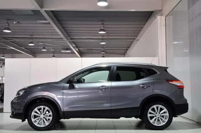 Nissan Qashqai (2017) thumbnail 10