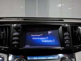 Toyota RAV4 (2017) thumbnail 11