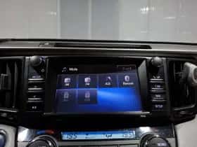 Toyota RAV4 (2017) thumbnail 18