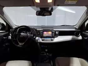 Toyota RAV4 (2017) thumbnail 20