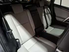 Toyota RAV4 (2017) thumbnail 23