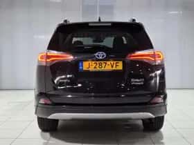 Toyota RAV4 (2017) thumbnail 7