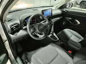 Toyota Yaris Cross (2025) thumbnail 13