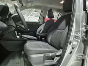 Toyota Yaris Cross (2025) thumbnail 30
