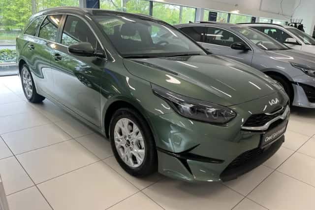 Kia Ceed Sportswagon (2025) thumbnail 4