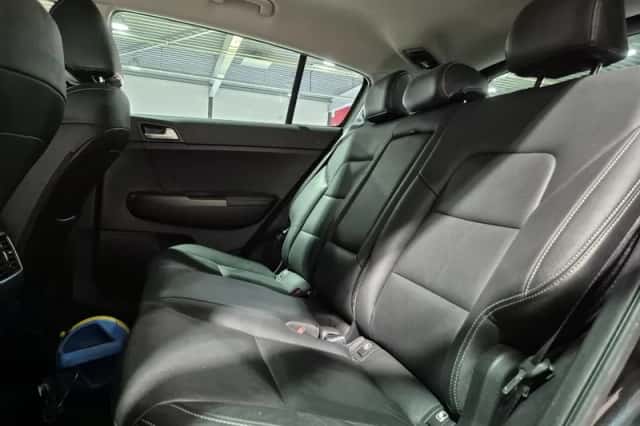 Kia Sportage (2018) thumbnail 23