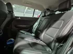 Kia Sportage (2018) thumbnail 23