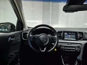 Kia Sportage (2018) thumbnail 25