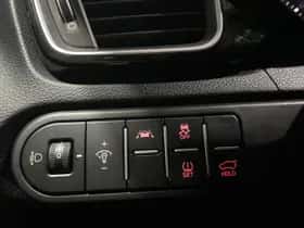 Kia XCeed (2022) thumbnail 16