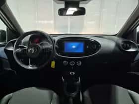 Toyota Aygo (2024) thumbnail 12
