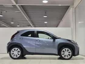 Toyota Aygo (2024) thumbnail 7