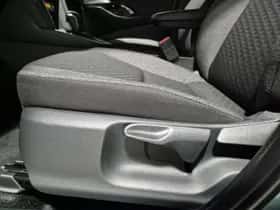 Toyota Yaris Cross (2025) thumbnail 35