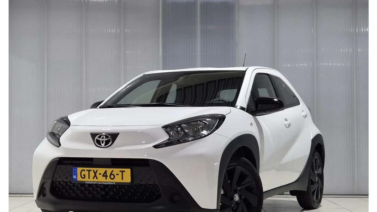 Toyota Aygo (2024) — foto 1