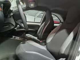 Toyota Aygo (2024) thumbnail 24